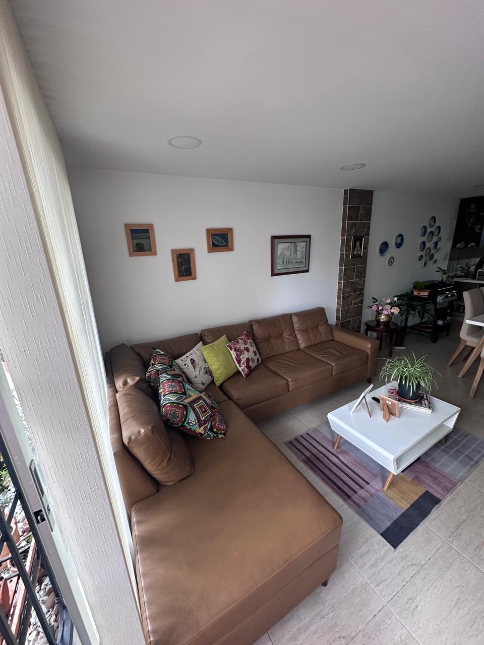 Casa cerca al CC Viva La Ceja — foto 1